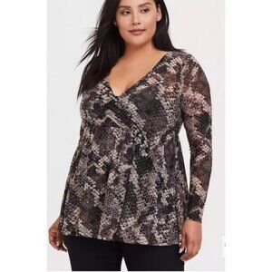 Torrid Plus Size Snakeskin‎ Mesh Babydoll Top Stretch V-Neck Shirt 3x Sheer Boho